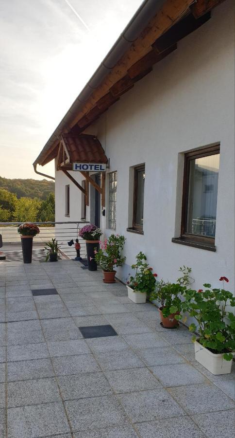 Mainstern Hotel Schonungen المظهر الخارجي الصورة